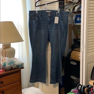 Torrid stretch boot cut jeans